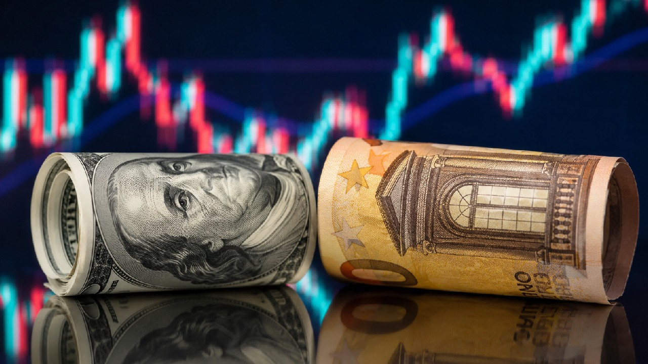 Döviz Görünümü: Dolar Zayıflama Eğilimini Sürdürüyor, Euro ve Yene/Yen ve Sterlin İçin Farklı Senaryolar