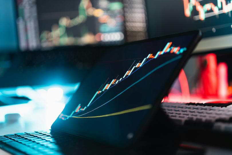 ABD'de listelenen Bitcoin ETF'lerinde Momentum Değişimleri Karışık Girişlerle Birlikte