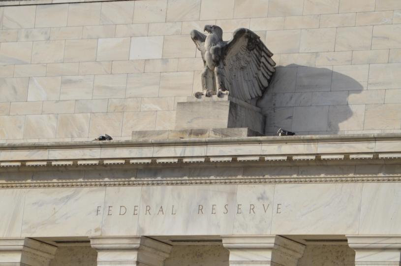 Bitcoin, ABD enflasyonunun hafiflemesiyle Fed faiz artırımı ticaretini zayıflatırken, 65.000 dolar yaklaşıyor