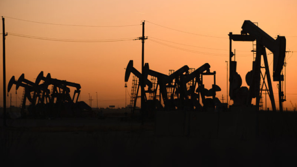 Brent ham petrolü Kızıldeniz tesiriyle 100 doları gördü