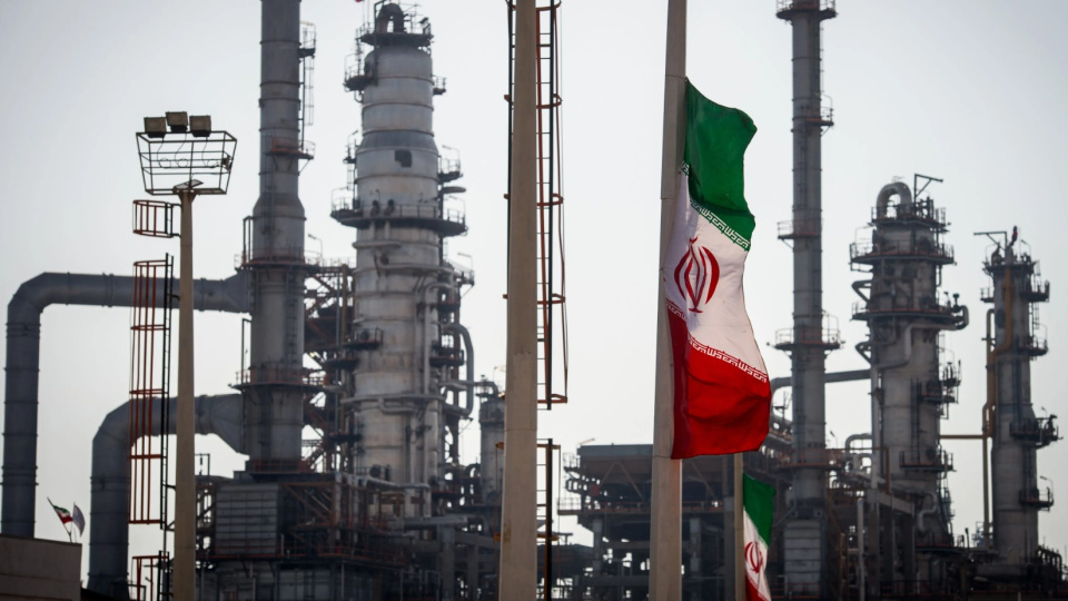 İran Menşeli Petrol Satışına İlişkin Geçici Muafiyetlerin Sonlandırılması ve ABD Tepkisi