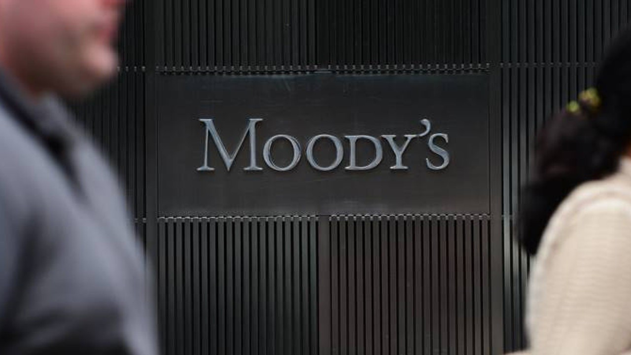 Moody's, Türkiye'nin kredi notunda değişikliğe gitmedi