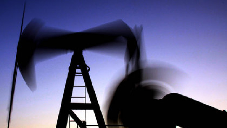 Petrol beş haftanın doruğuna yaklaştı