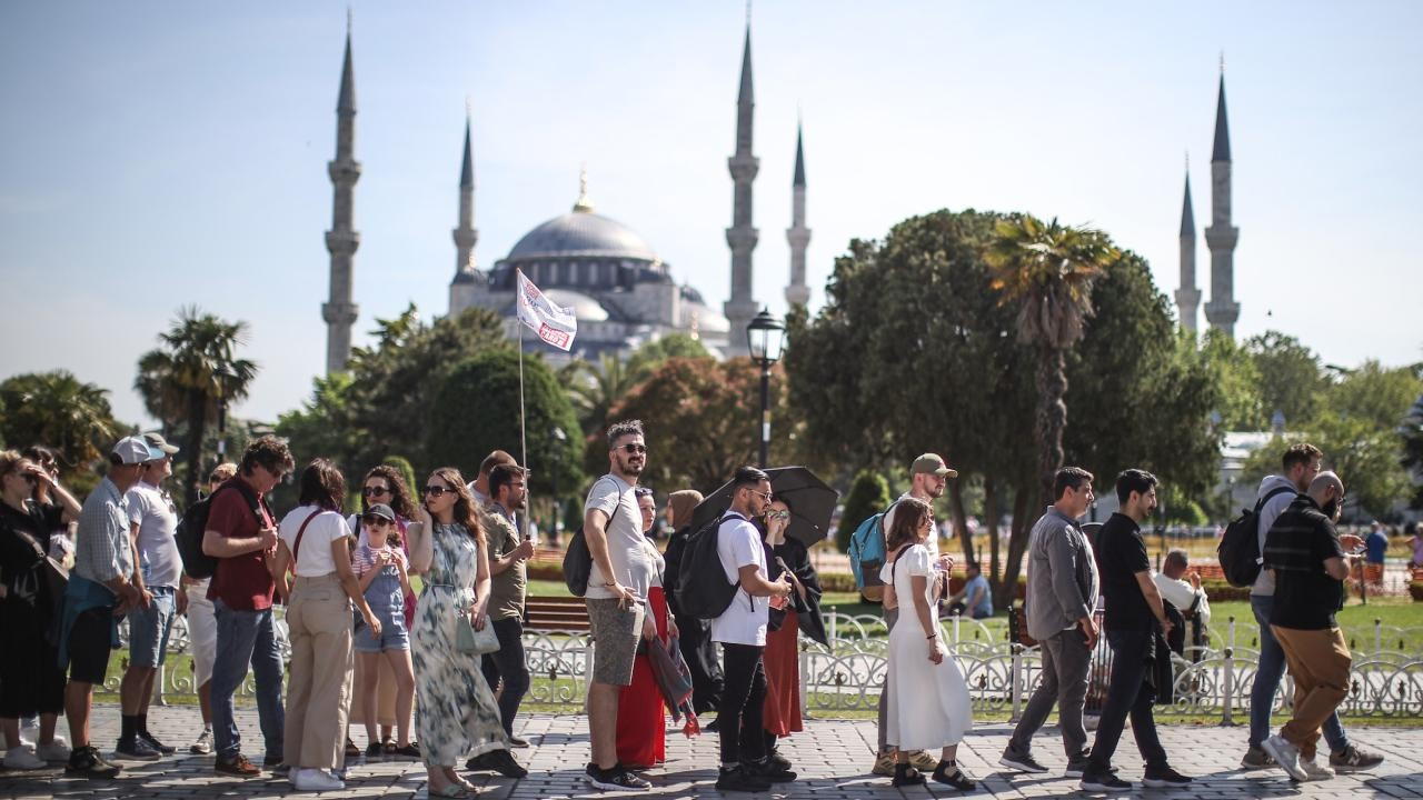Türkiye dünya turizminde birinci 4'e yükseldi: İtalya ve Yunanistan'ı geride bıraktı
