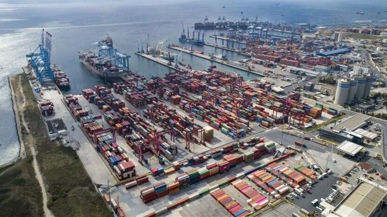 Yılın birinci yarısında TL ile dış ticaret yüzde 10,7 arttı