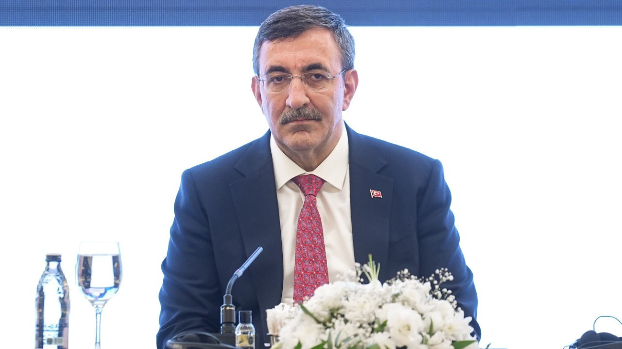 Yılmaz: Enflasyonla mücadelede kararlı, görünüm olumlu ve yapısal dönüşüm adımları sürüyor