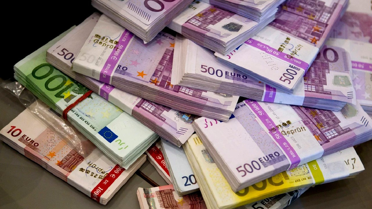 Yunanistan borç yükünü süratle azaltıyor! 2,5 milyar Euro'luk erken ödeme daha masada